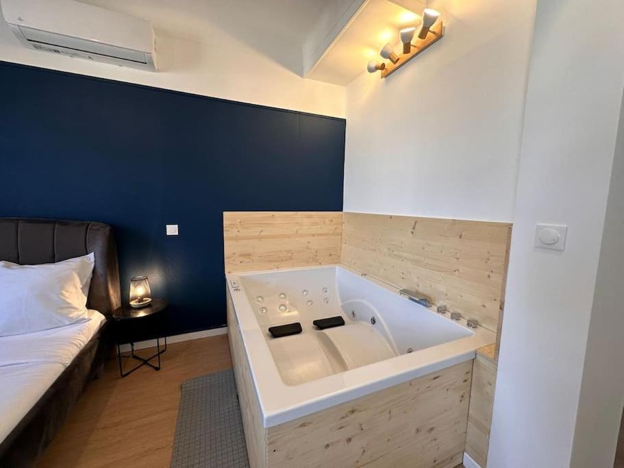 Britich 3D: Suite Spa Prive, Clim, Thermal/Artem Nancy Exterior foto